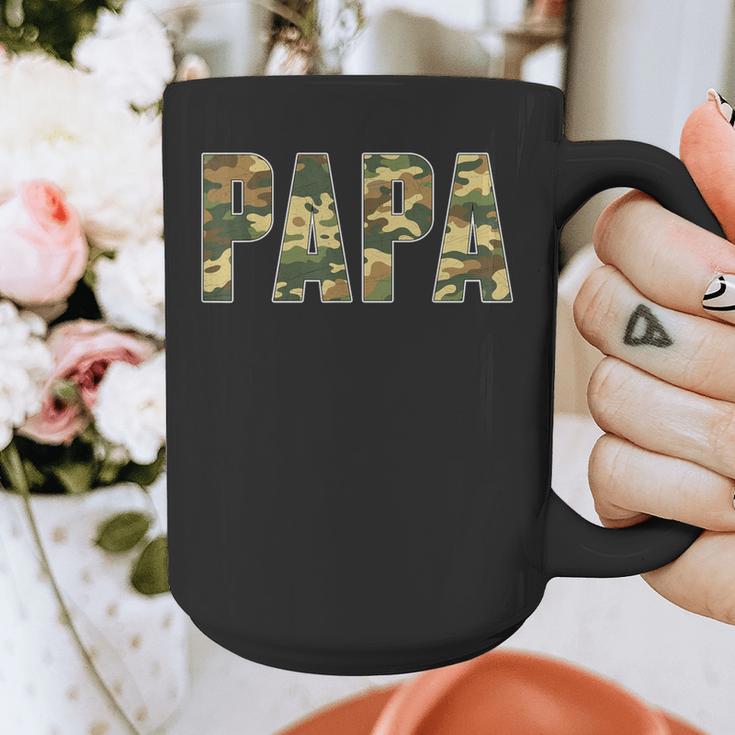 Retro Camo Hunting Papa Old Camo Dad Father’s Day Daddy Graphic Print Coffee Mug
