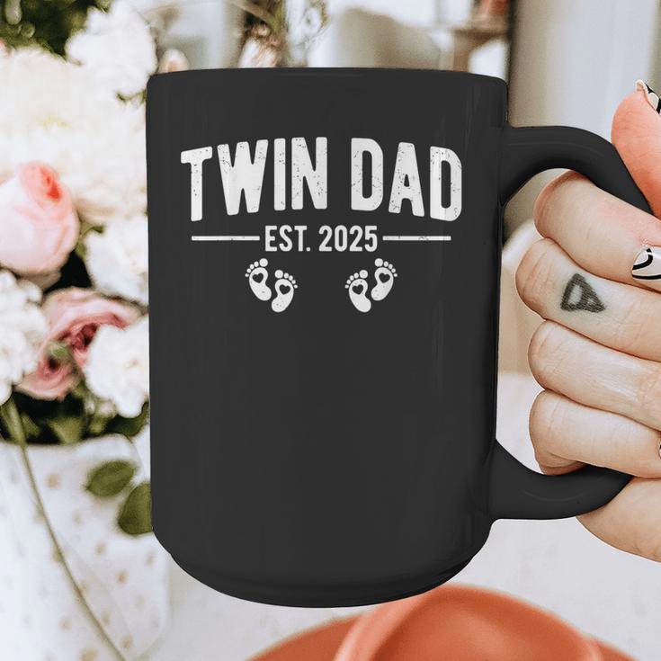 Twin Dad Est 2025 Father Of Twins New Daddy Father's Day Graphic Print Coffee Mug