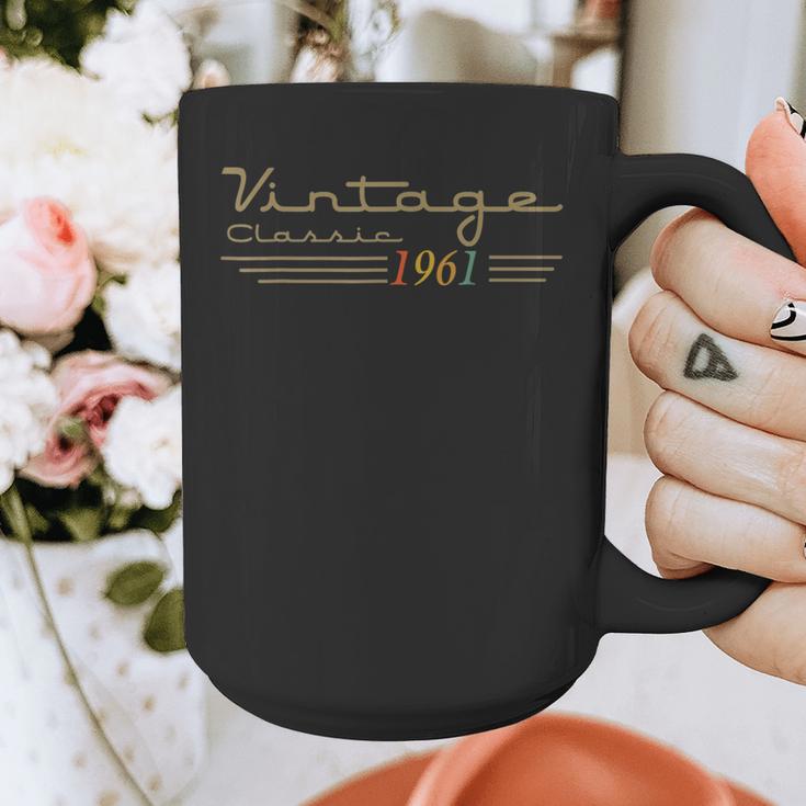 Vintage 1961 Retro 65th Birthday Classic 65 Year Old Men Dad Graphic Print Coffee Mug