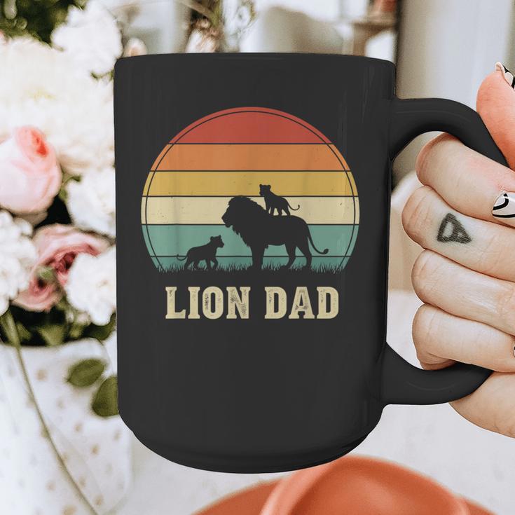 Vintage Lion Dad Father Grandpa Father's Day Graphic Print Coffee Mug