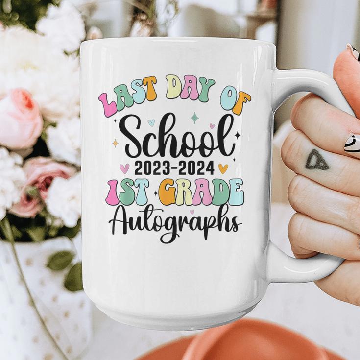 Last Day Autographs 1st Grade Graduation Boys Girls Groovy Graphic Print Coffee Mug