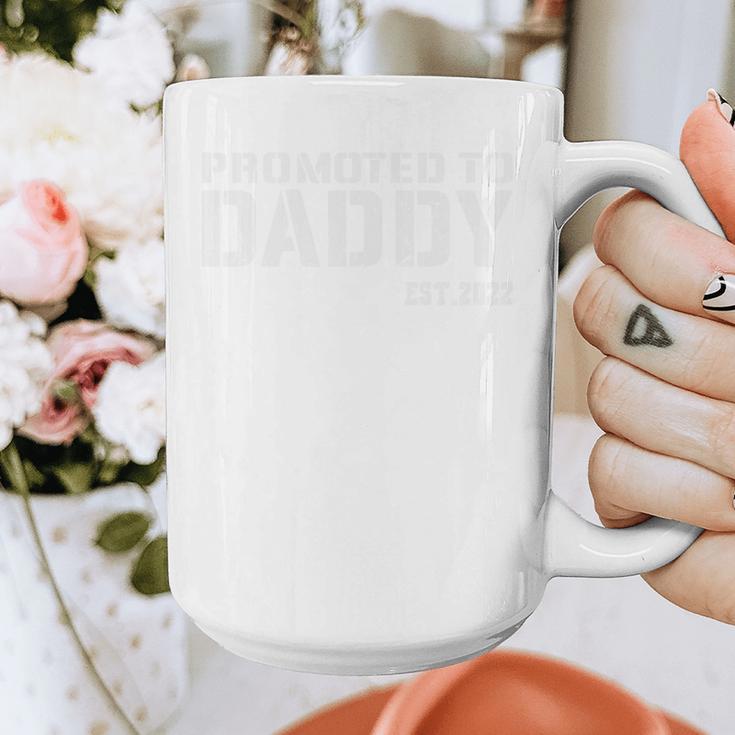 Promoted To Daddy 2022 First Time Fathers New Dad Graphic Print Coffee Mug