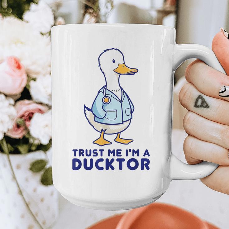 Trust Me I'm a Ducktor Doctor Sayings Graduation Graphic Print Coffee Mug