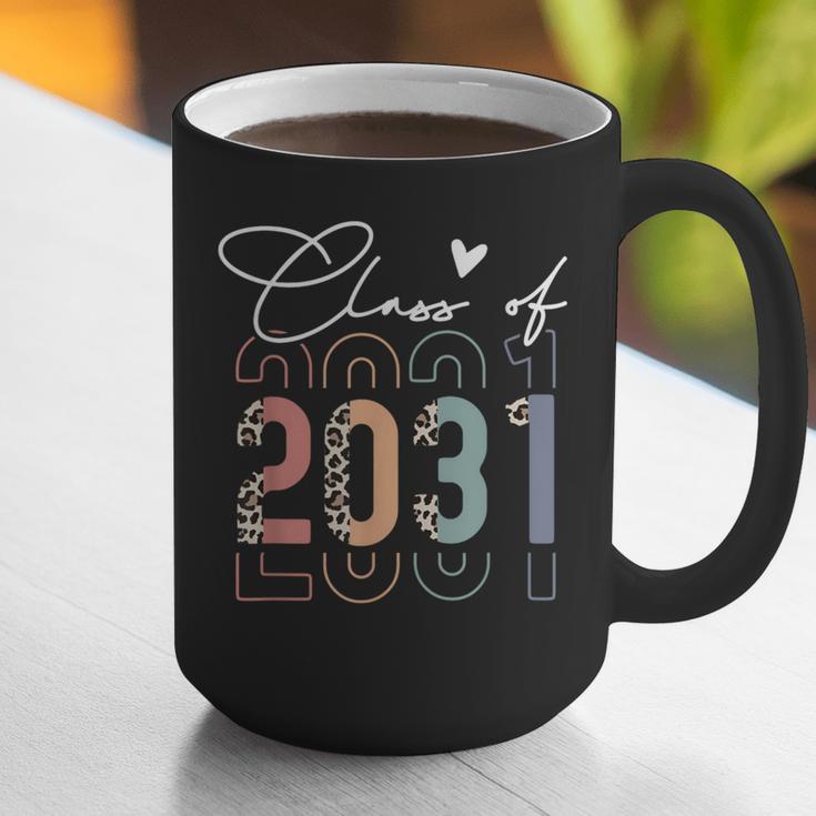 Class Of 2031 School College Retro Graduation Vintage Grad Graphic Print Coffee Mug
