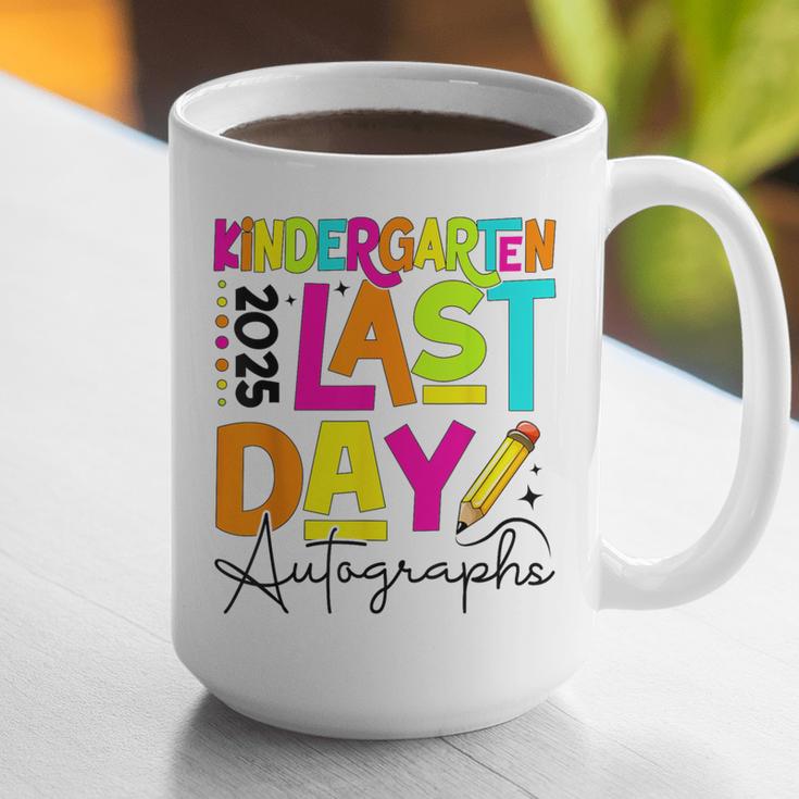 2025 Last Day Of School Autograph Kindergarten Graduation Graphic Print Coffee Mug