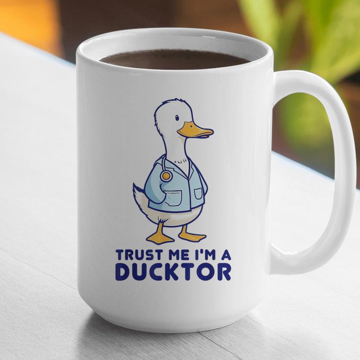 Trust Me I'm a Ducktor Doctor Sayings Graduation Graphic Print Coffee Mug