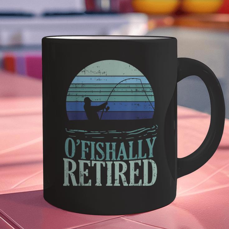 Ofishally Retired Fishing Retro Retirement Dad Men Graphic Print Coffee Mug