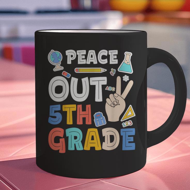 Peace Out 5th Grade Fifth Grade Graduation T-Shirt Graphic Print Coffee Mug