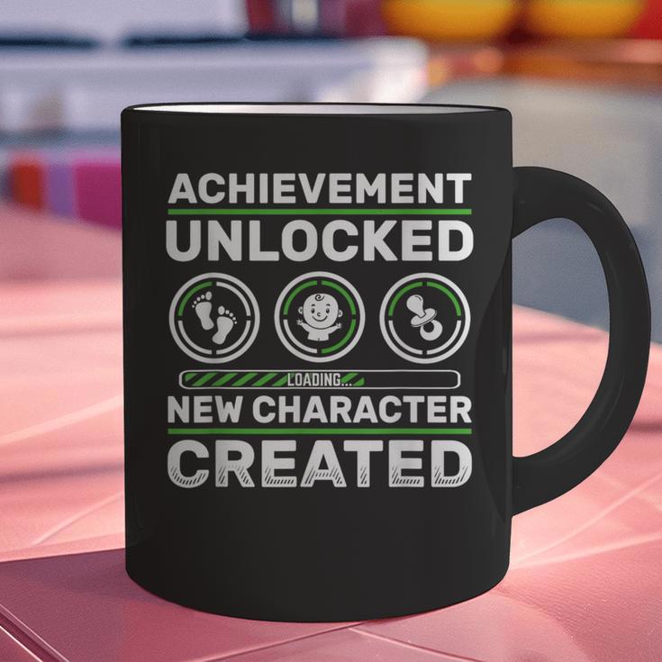 Schwangerschaft Verknden Geschenk Zocker New Character Created Pregnancy Announcement Dad Gamer Graphic Print Coffee Mug