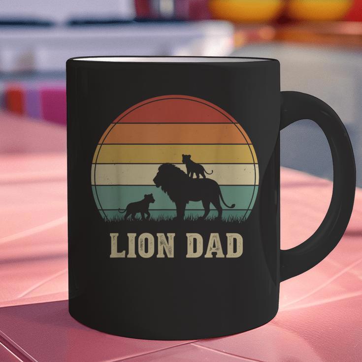 Vintage Lion Dad Father Grandpa Father's Day Graphic Print Coffee Mug