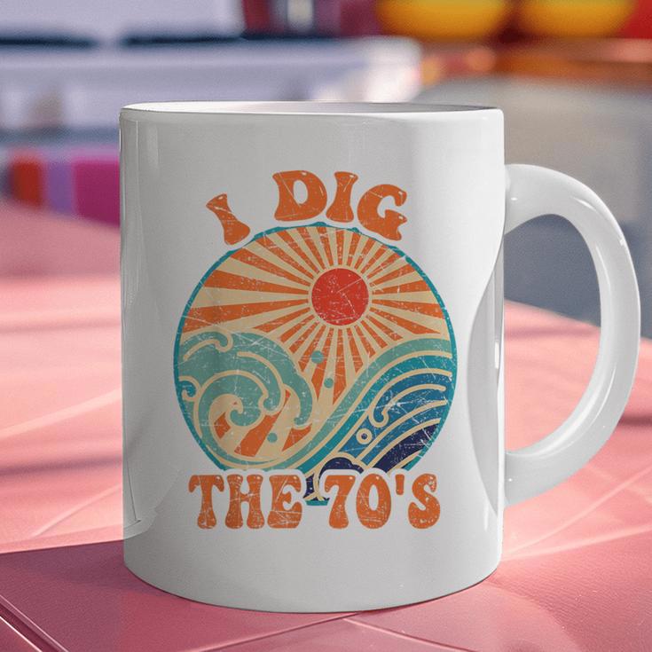 I Dig The 70s Aesthetic Nostalgia 1970's Retro 70s Party Graphic Print Coffee Mug I Dig The 70s Aesthetic Nostalgia 1970's Retro 70s Party Graphic Print Coffee Mug