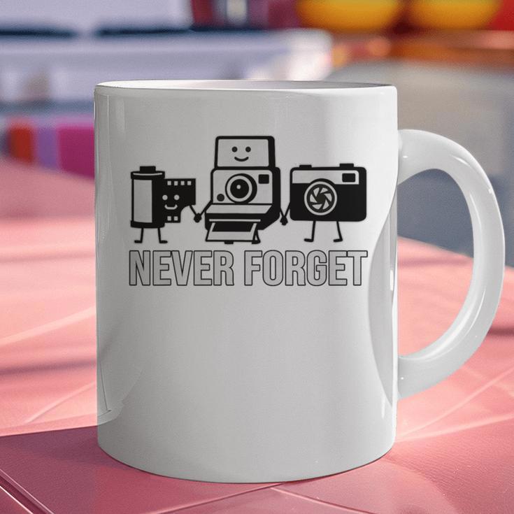 Never Forget Retro Camera Photography Nostalgia Premium Tri-Blend Graphic Print Coffee Mug