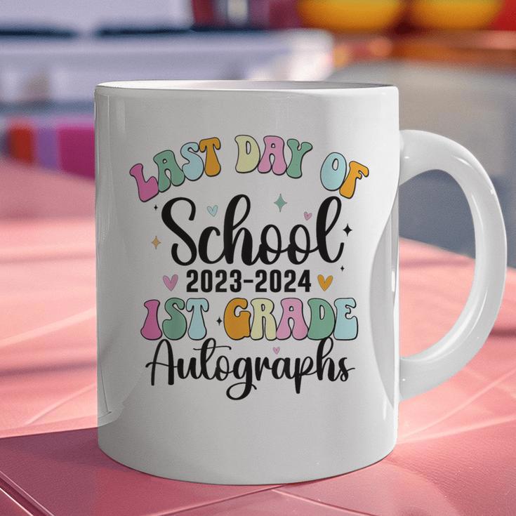 Last Day Autographs 1st Grade Graduation Boys Girls Groovy Graphic Print Coffee Mug
