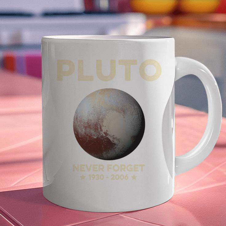 Pluto Never Forget 1930-2006 Planet Space Science Nostalgia Graphic Print Coffee Mug