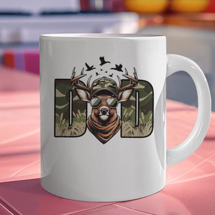 Retro Camo Dad Hunting Camouflage Deer Matching Graphic Print Coffee Mug