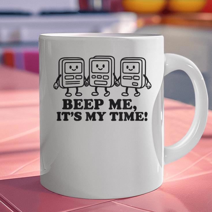 Retro Pager Squad Minimalist Monochrome Cartoon Nostalgia Graphic Print Coffee Mug