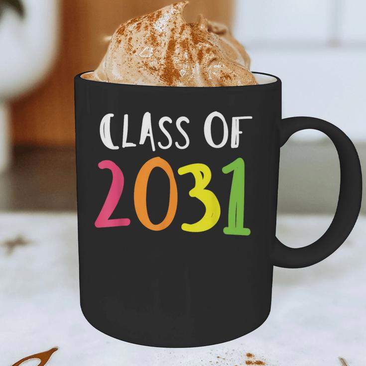 Class Of 2031 Kindergarten Graduation Back To School T-Shirt Graphic Print Coffee Mug