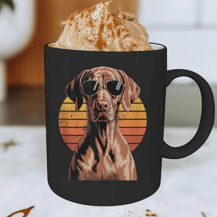 Cool Retro Vizsla Dog Mom Dad Vintage Pet Lovers Graphic Print Coffee Mug Cool Retro Vizsla Dog Mom Dad Vintage Pet Lovers Graphic Print Coffee Mug