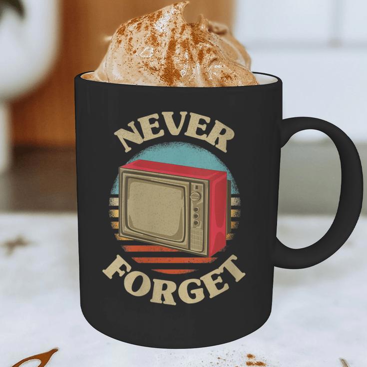 Retro TV Never Forget Nostalgia Vintage Graphic Print Coffee Mug