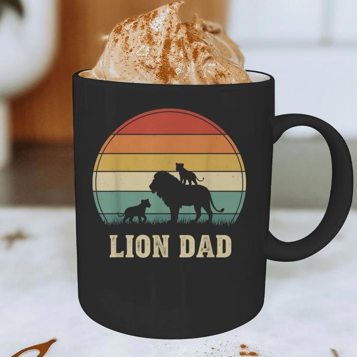 Vintage Lion Dad Father Grandpa Father's Day Graphic Print Coffee Mug