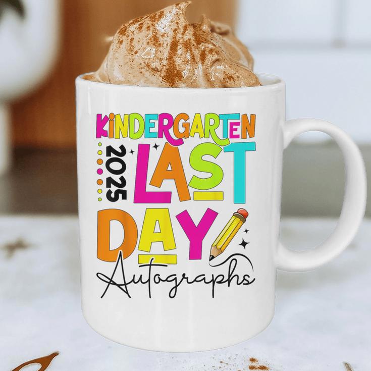 2025 Last Day Of School Autograph Kindergarten Graduation Graphic Print Coffee Mug