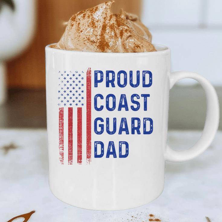 Retro Proud Coast Guard Dad Graduation Dad Usa Flag Outfit Graphic Print Coffee Mug