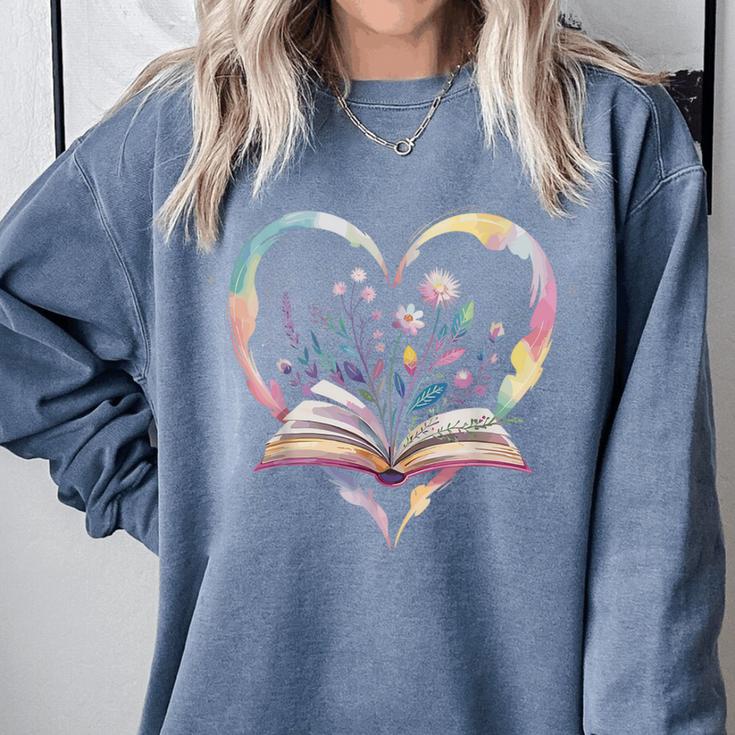 Book Lover Heart Shaped Reading Art Bookworm Comfort Colors Sweatshirt Book Lover Heart Shaped Reading Art Bookworm Comfort Colors Sweatshirt