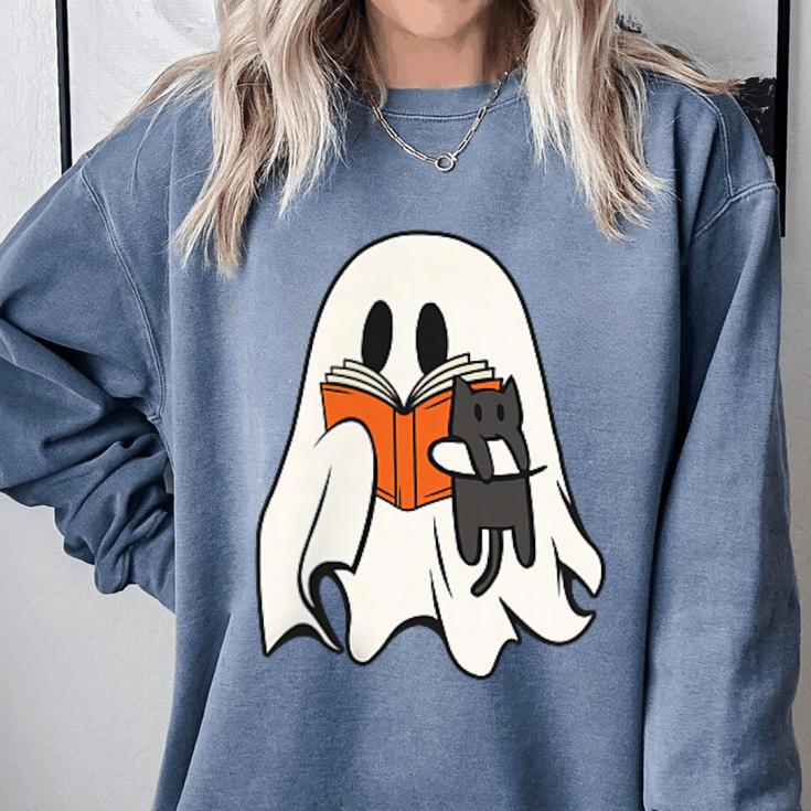 Cute Ghost Cat Reading Book Spooky Season Halloween Costume Comfort Colors Sweatshirt