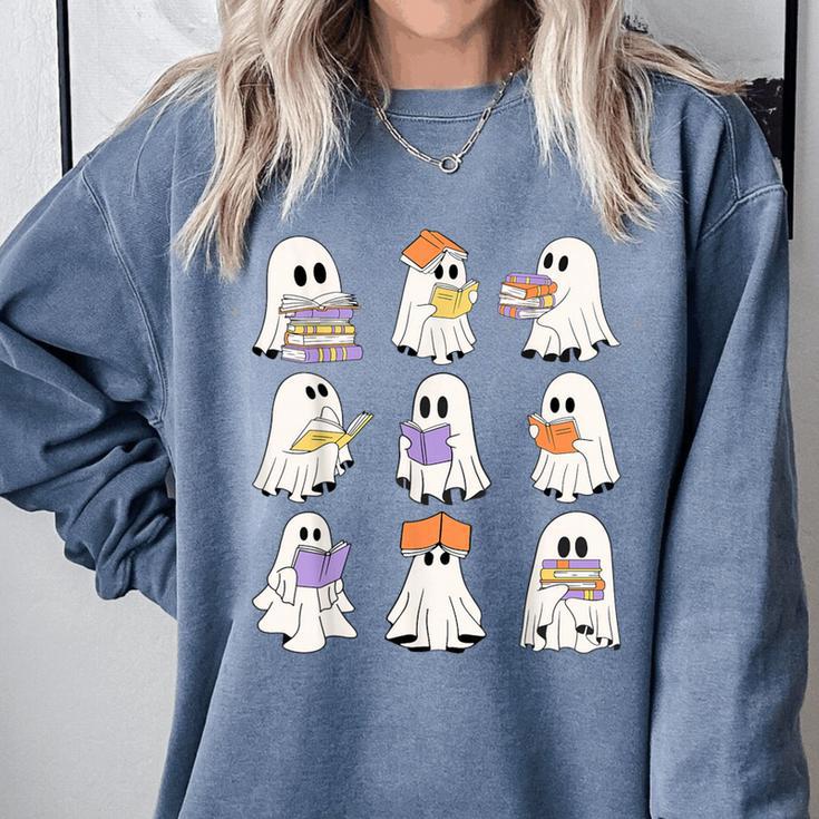 Cute Ghost Reading Books Teacher Halloween Reading Men Women Kids Comfort Colors Sweatshirt