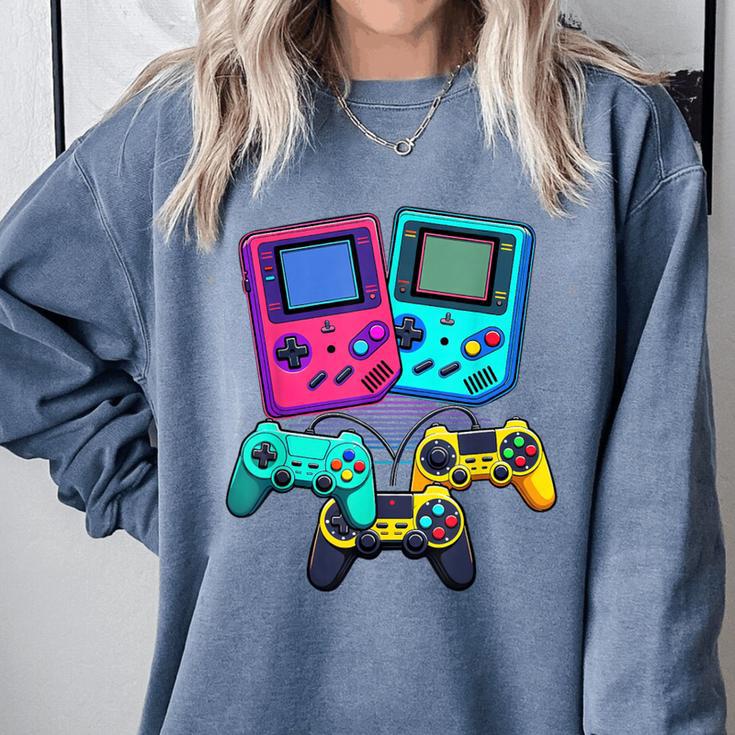 Eighties Console Controller Gaming Player Gadget Nostalgia Comfort Colors Sweatshirt