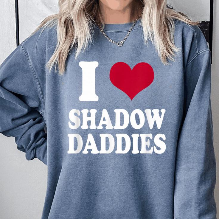 Fantasy Romantasy Book Lover I Love Heart Shadow Daddies Comfort Colors Sweatshirt