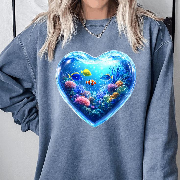 Frutiger Aero Y2K Heart Comfort Colors Sweatshirt