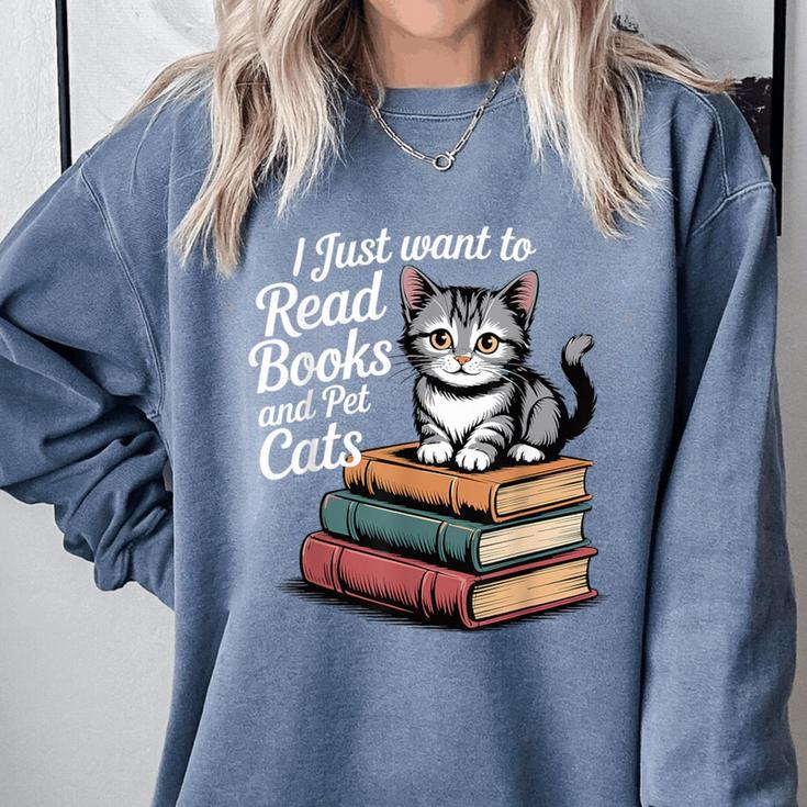 Retro I Just Want To Read Books And Pet Cats Cat For Men Women Kids Comfort Colors Sweatshirt