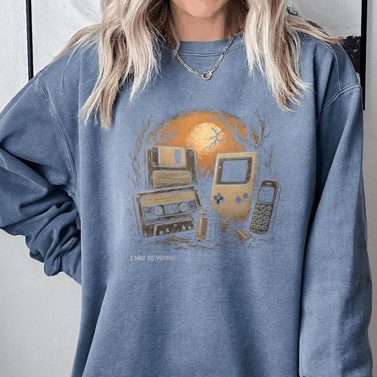 Retro Nostalgia – I Was So Young Tee Comfort Colors Sweatshirt Retro Nostalgia – I Was So Young Tee Comfort Colors Sweatshirt