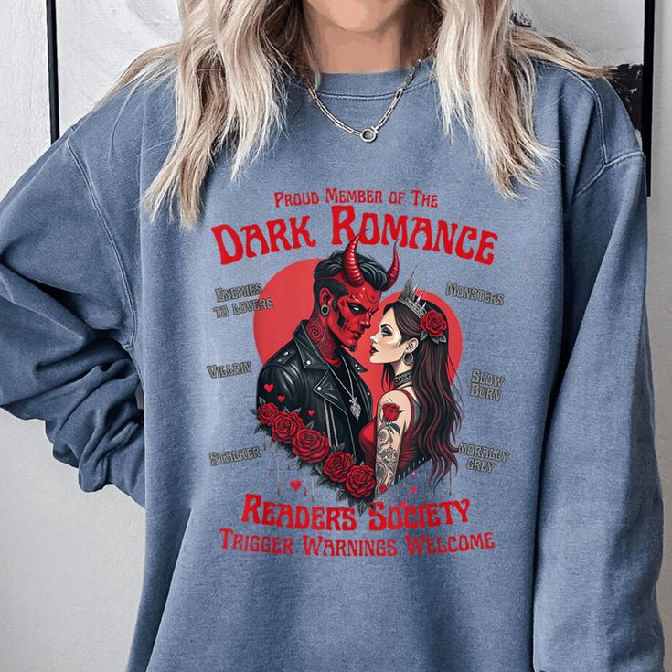 Smutty Book Merch For Spicy Book Lovers Adults Small Modern Classic Fit T-Shirt Round Neck Short Sleeve Cotton Blend Polyester Blend Themed Comfort Colors Sweatshirt