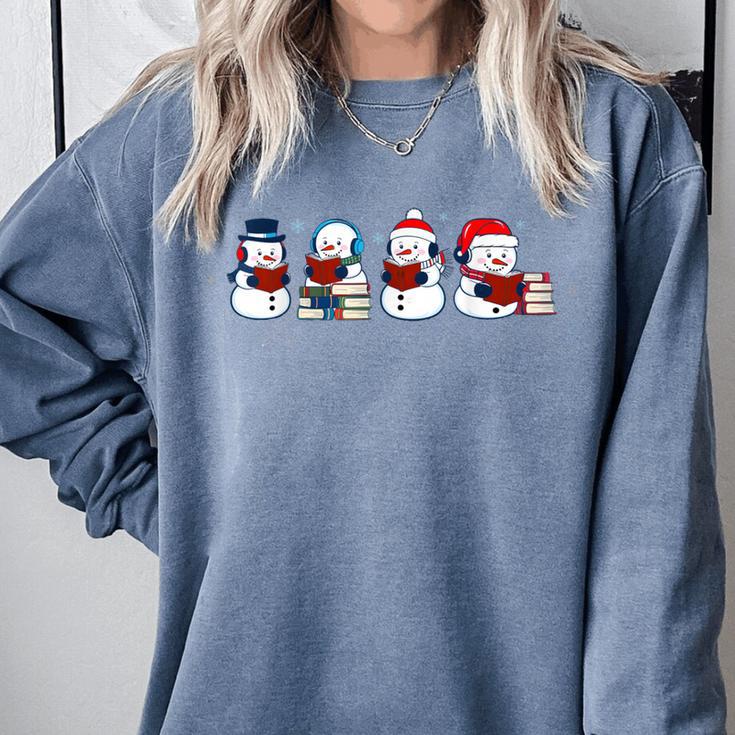 Snowman Reading Books Teacher Librarian Bookworm Christmas Comfort Colors Sweatshirt