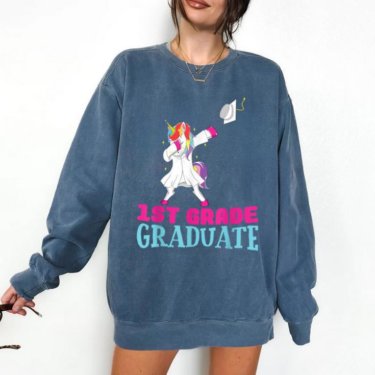 1st Grade Graduation Dabbing Unicorn Lover T-Shirt Kids Comfort Colors Sweatshirt