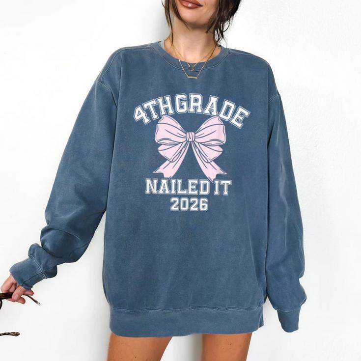 4th Grade Bow 2026 Fourth Grade Graduation Comfort Colors Sweatshirt