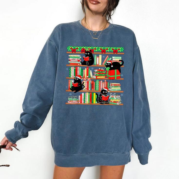 Christmas Cat Santa Bookshelves Book Lover Reader Comfort Colors Sweatshirt