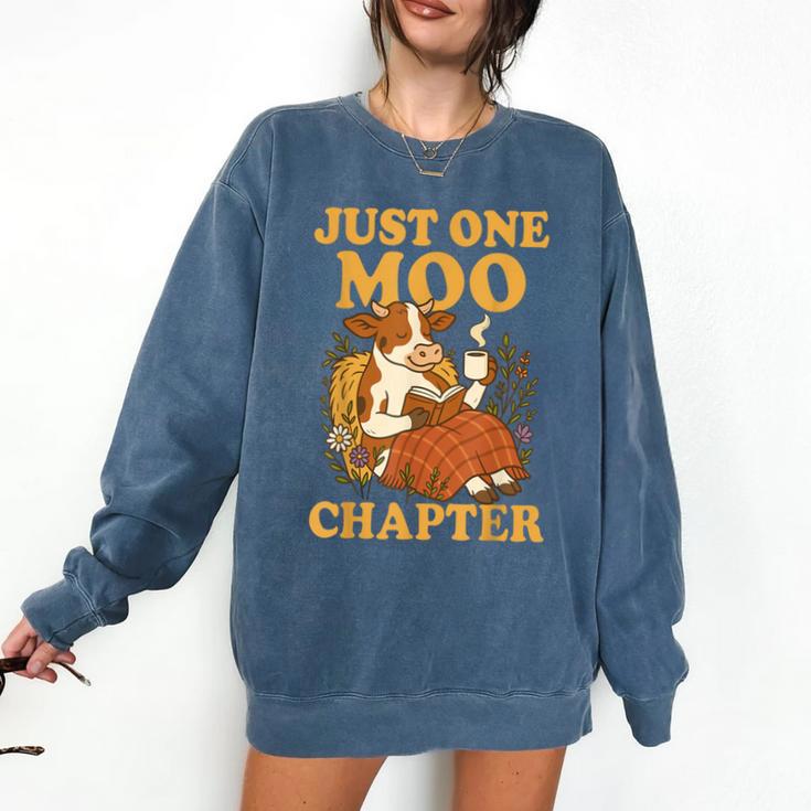Floral Cow Reading Pun Just One More Chapter Cozy Book Lover Comfort Colors Sweatshirt