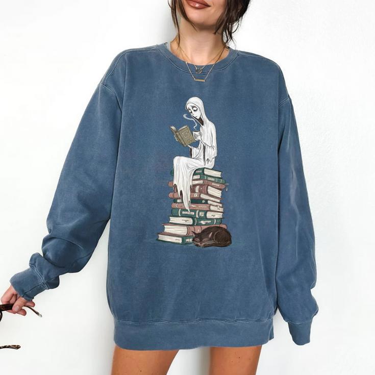 Gothic Librarian Halloween Books Tee For Teachers Comfort Colors Sweatshirt