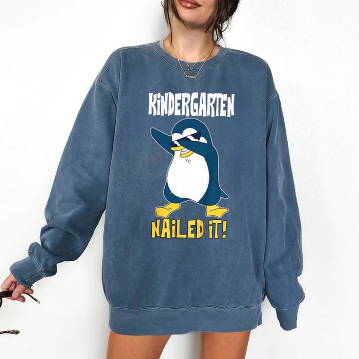 Kids Kindergarten Dabbing Penguin Nailed It Graduation Class 2021 Comfort Colors Sweatshirt