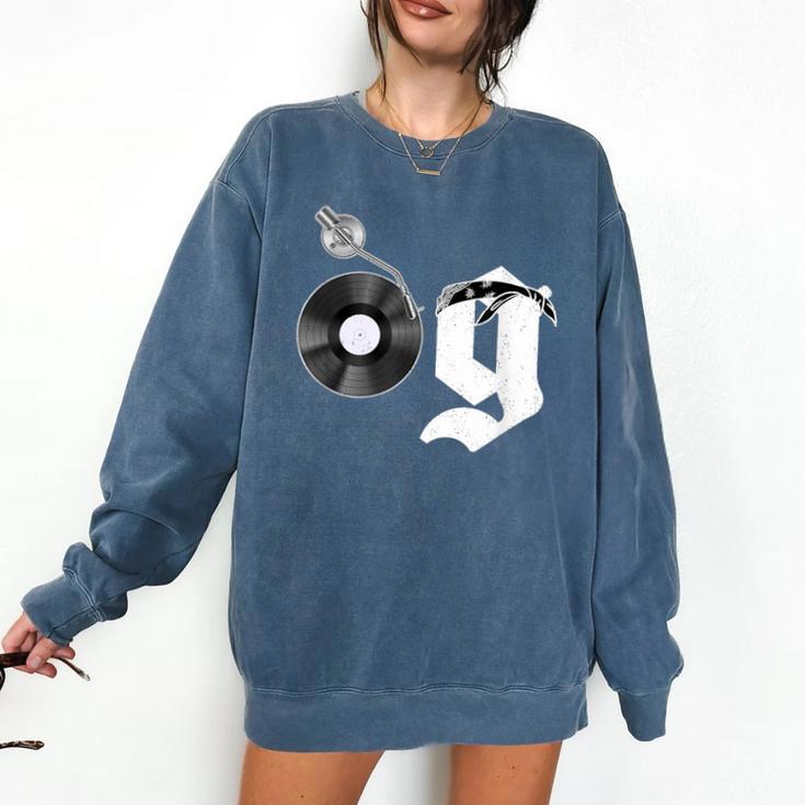 Old School Dad OG Hip Hop Head Vinyl Retro 80s90s Nostalgia Comfort Colors Sweatshirt