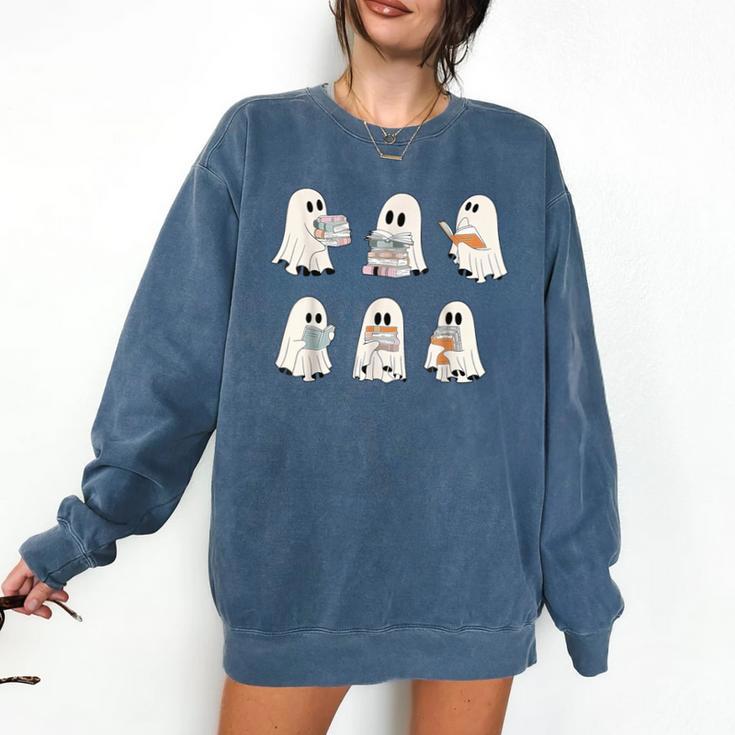 Retro Ghost Reading Books Halloween Bookish Ghost Bookworm Comfort Colors Sweatshirt