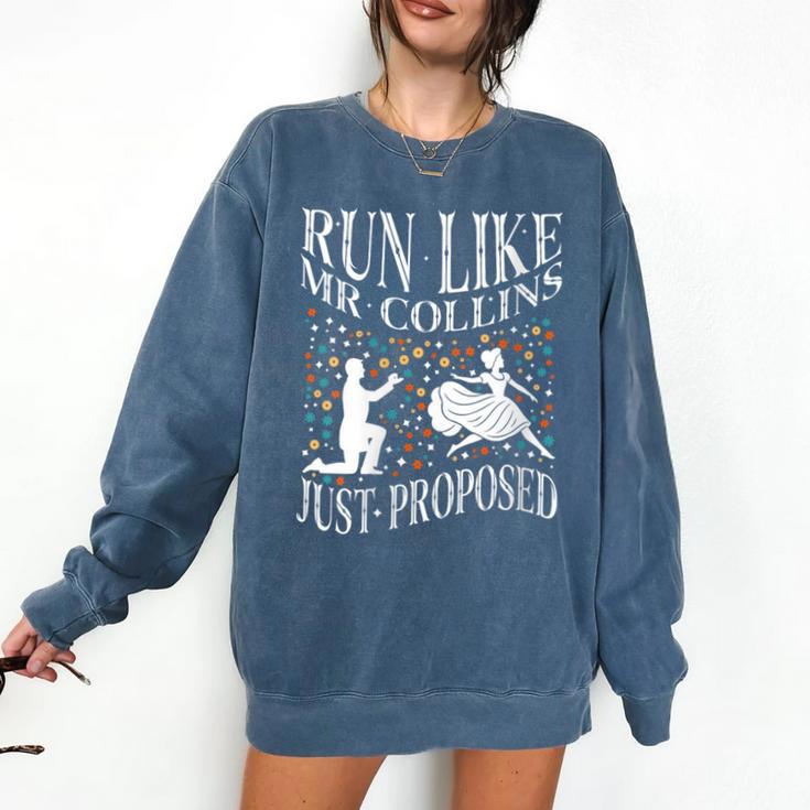 Run Like Mr Collins Just Proposed Vintage Book Quote Comfort Colors Sweatshirt