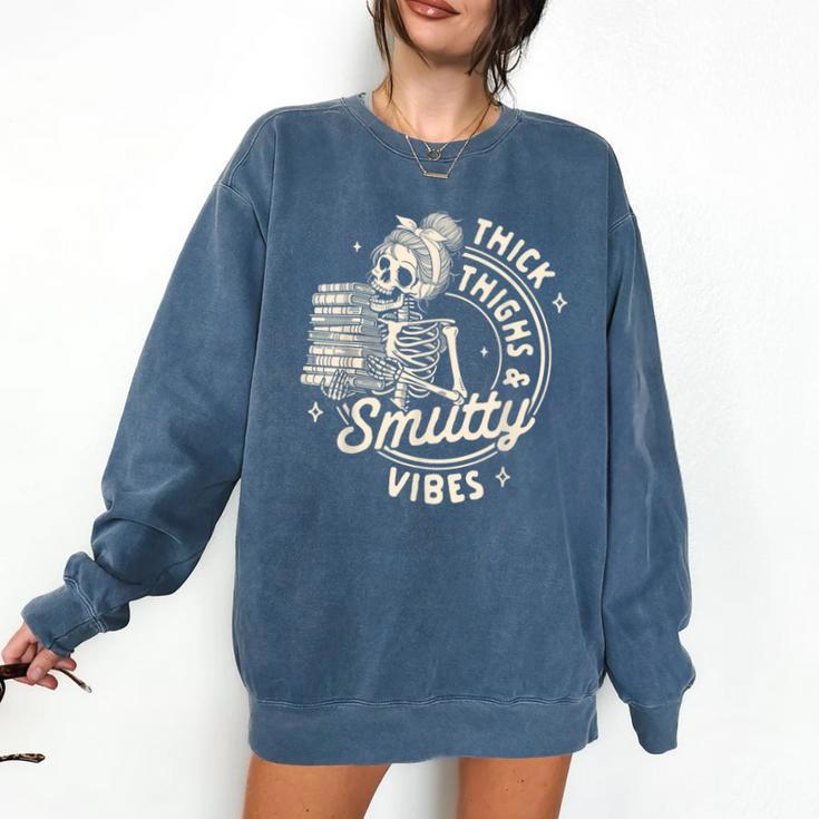 Smut Book Reader Spicy Romance Thick Thighs & Smutty Vibes Comfort Colors Sweatshirt