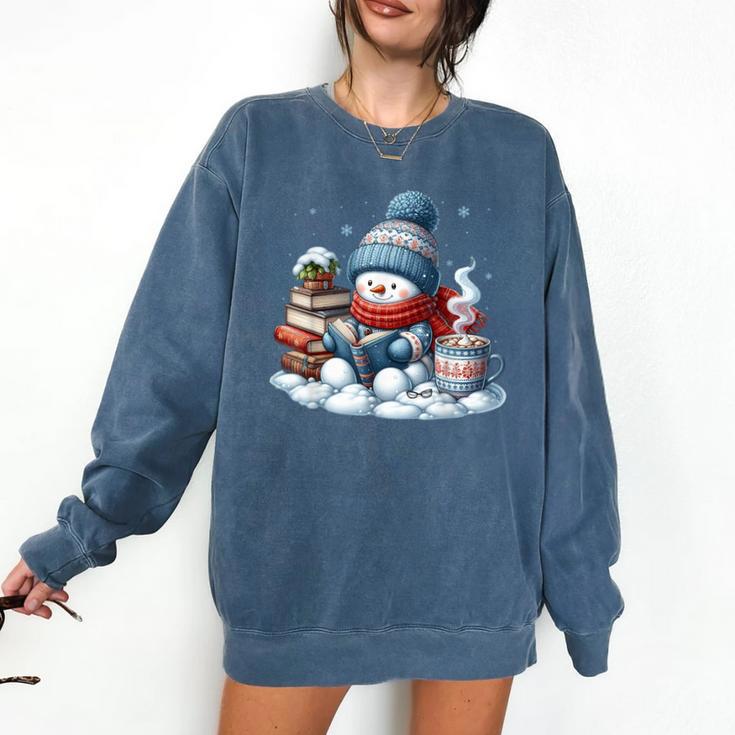 Snowman Reading Books Lovers Librarian Bookworm Christmas Comfort Colors Sweatshirt