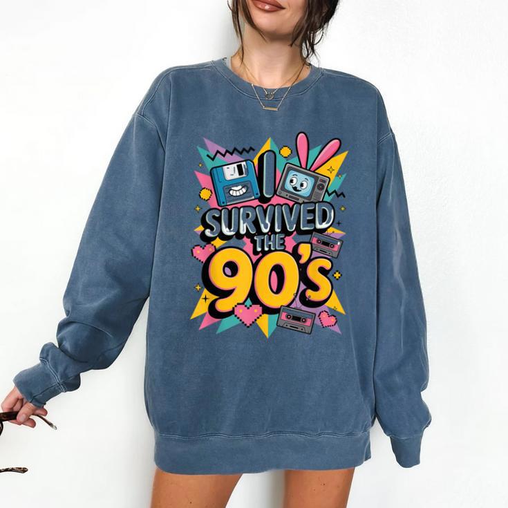 I Survived The 90s – Cute Retro Cartoon Nostalgia Comfort Colors Sweatshirt