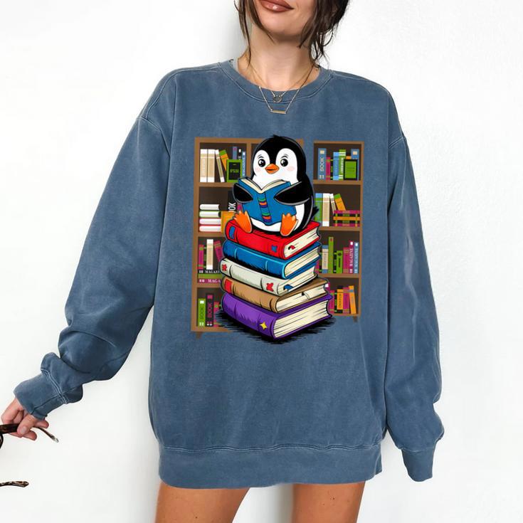 Teacher Librarian Kawaii Penguin Book Lover Penguin Comfort Colors Sweatshirt