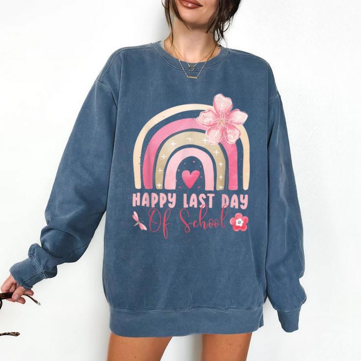 Fun Happy Last Day Of School Girl Student Graduation Rainbow Comfort Colors Sweatshirt